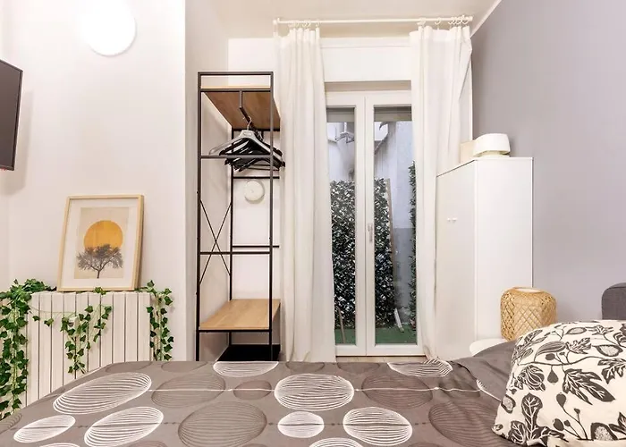 Apartment Moscova Moderno E Bilocale Per Coppie Milan
